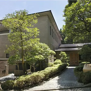 kowakien-miyamafurin.kanagawa-hotels.com/